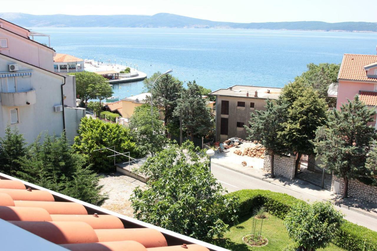 Ivan & Anka Apartments Bojko Selce Exterior photo